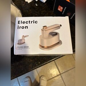 New Travel size Portable Electric Iron folding design